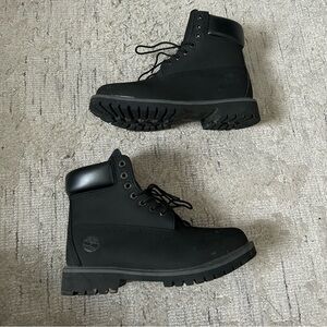 ALL BLACK TIMBERLAND BOOTS Sz 11